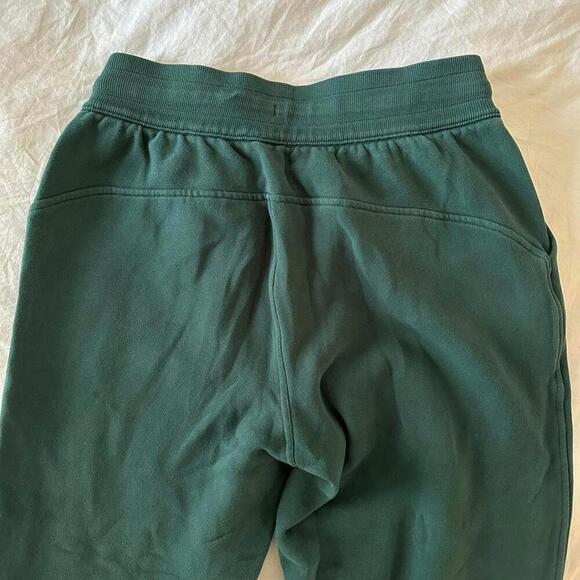 Lululemon Green/Teal Scuba Cropped 23" Jogger Pants - Size 4 - Pre-Owned - Picture 2 of 9